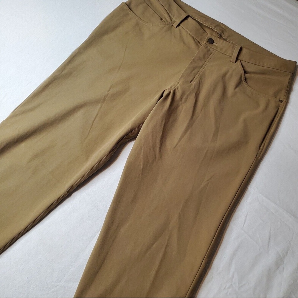 LuluLemon Men’s ABC Slim Pants in Artifact (Size 35x34)